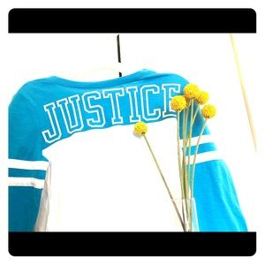 A cute never ever put on shirt 🌻💛